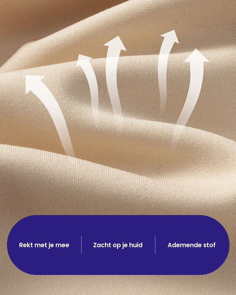 De stof rekt mee en is ademend